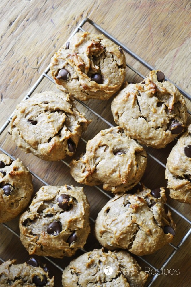 gluten free banana chocolate chip cookies