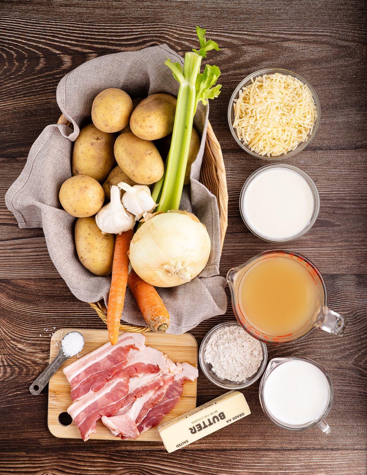 potatoes, parmesan, celery, cream, bacon, onion, carrots, garlic, butter, gluten-free flour, parmesan.