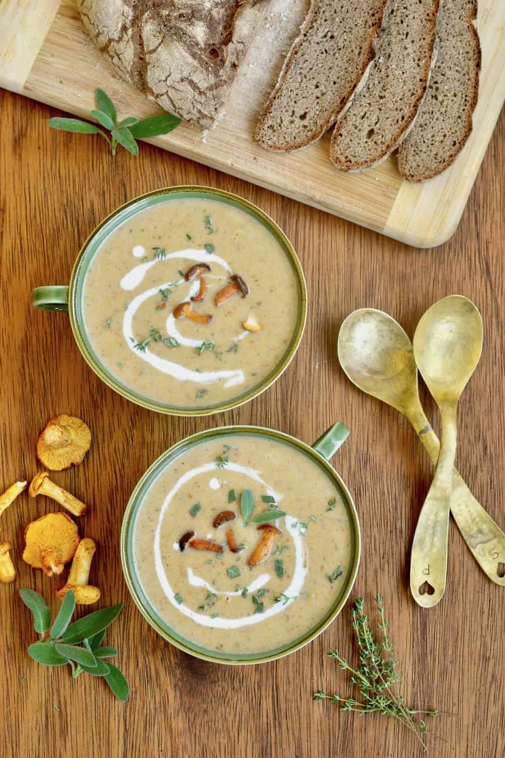 chanterelle mushroom soup