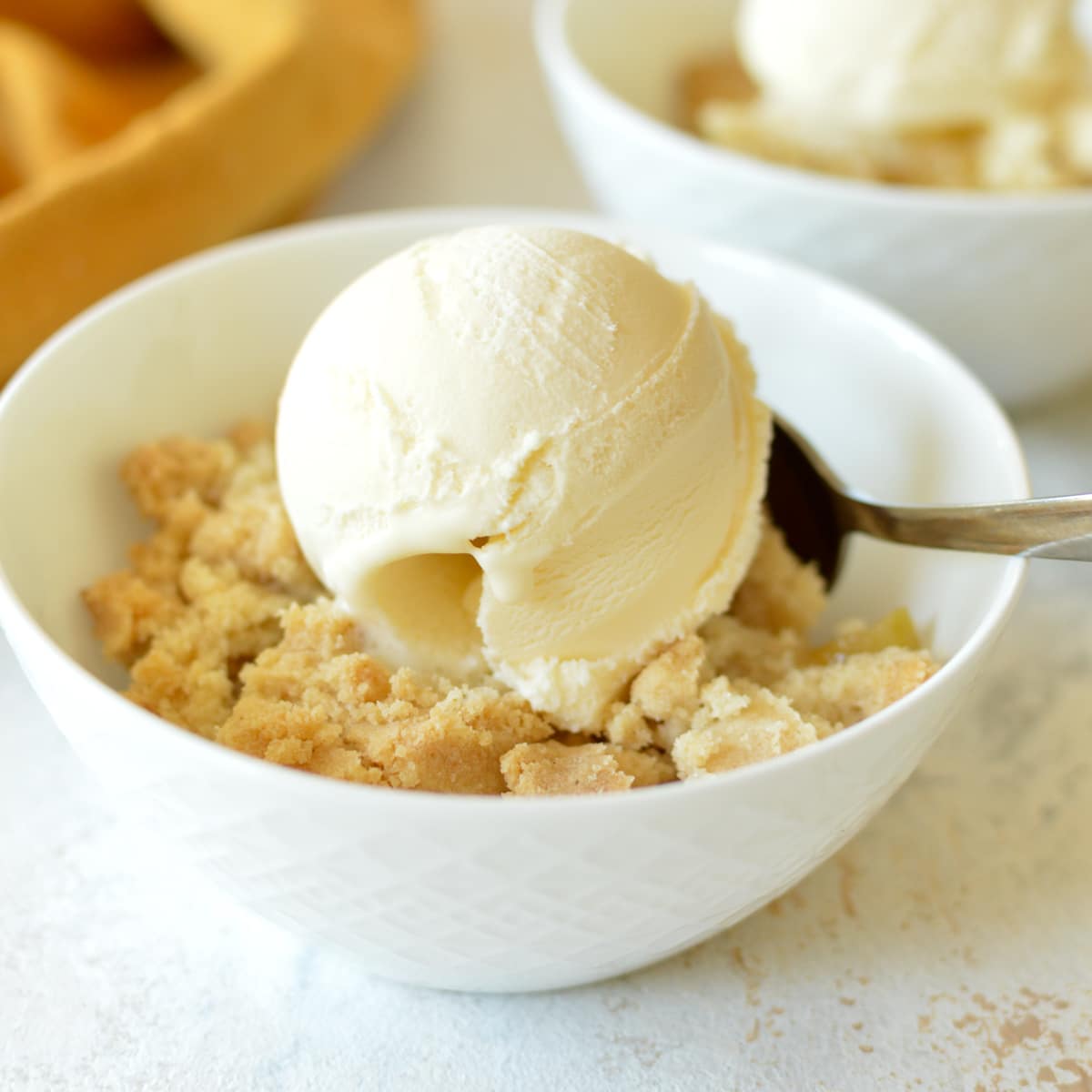 Apple Crisp Without Oats - caramel and cashews