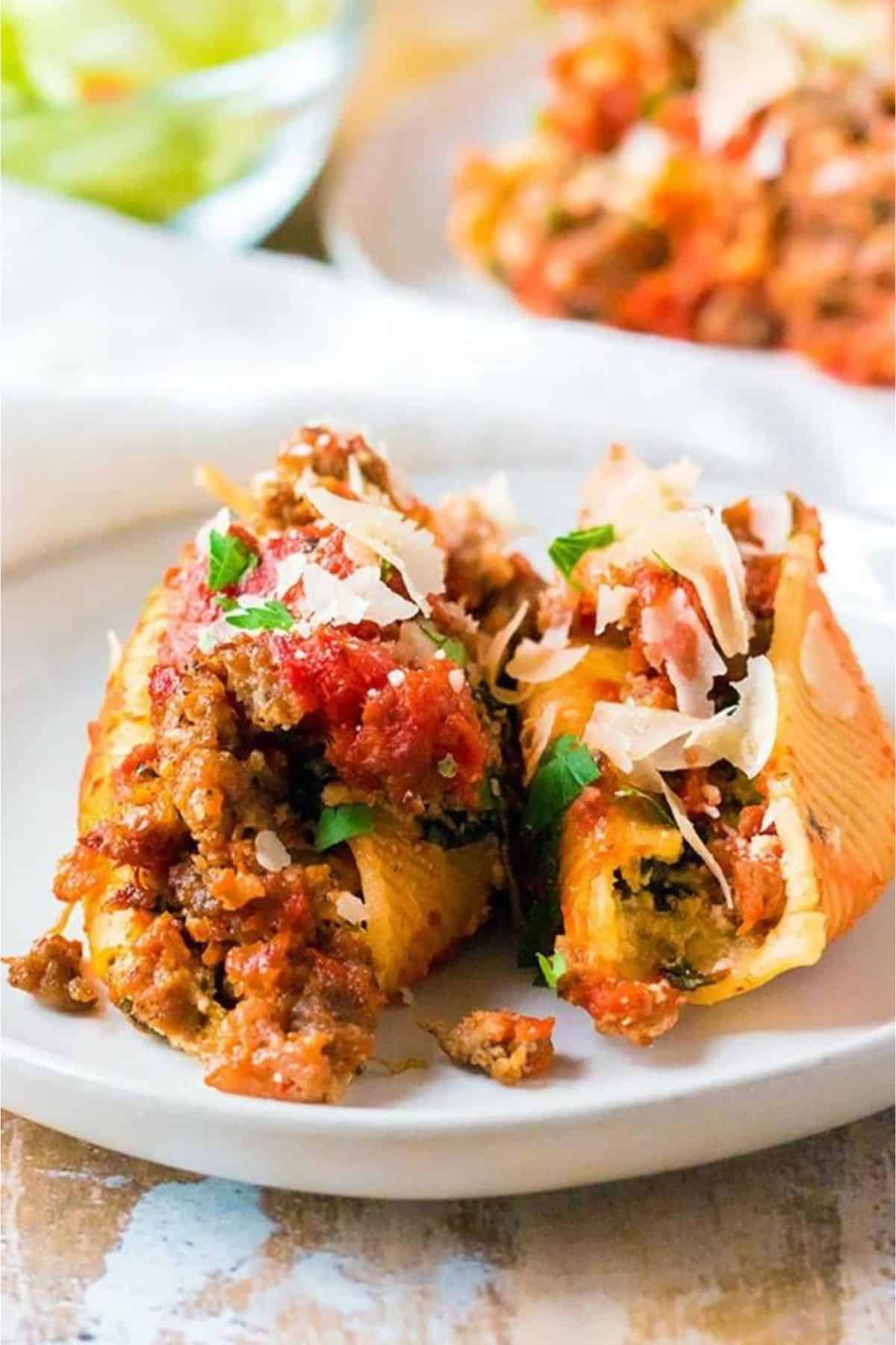 stuffed shells with sausage and spinach