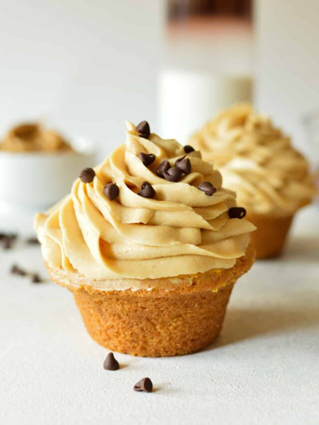 Peanut Butter Cream Cheese Frosting Story - caramel and cashews