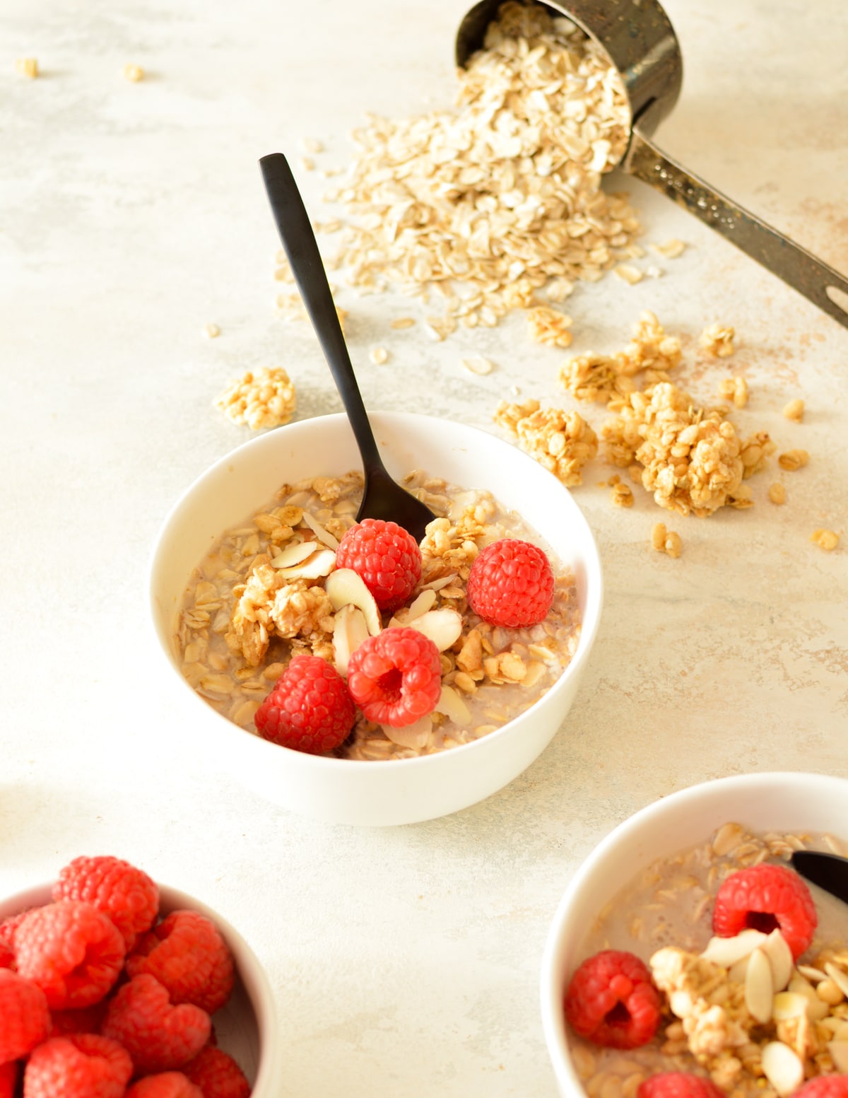 overnight oats with raspberries and granola