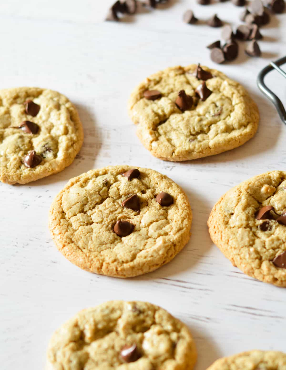 oat flour chocolate chip cookies.