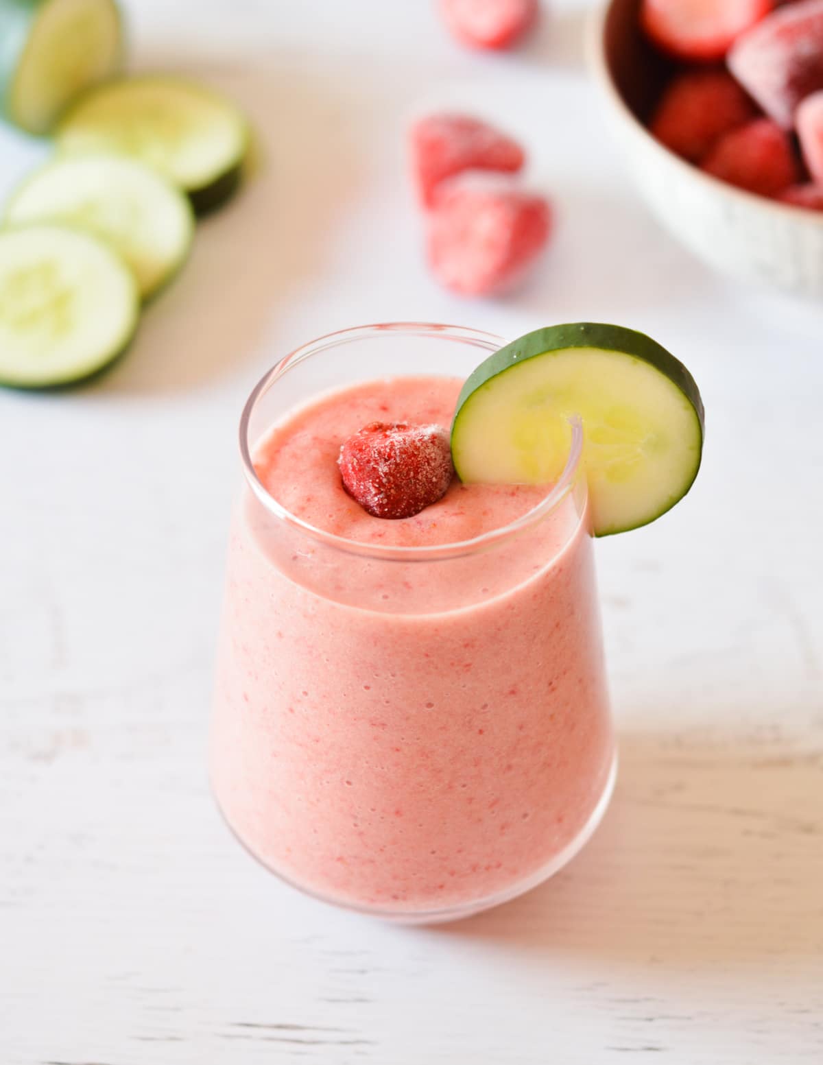 strawberry cucumber smoothie