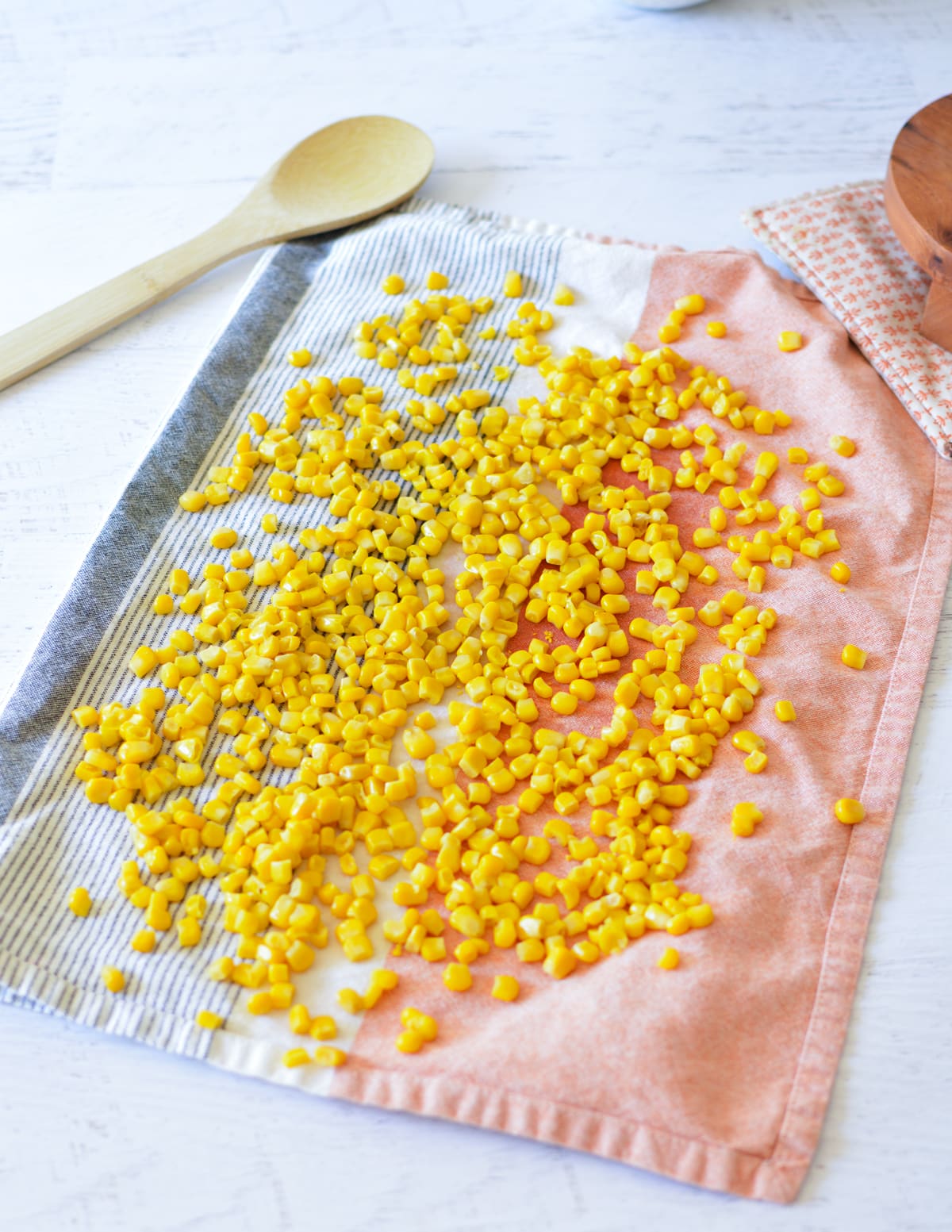 corn on a kitchen towel.