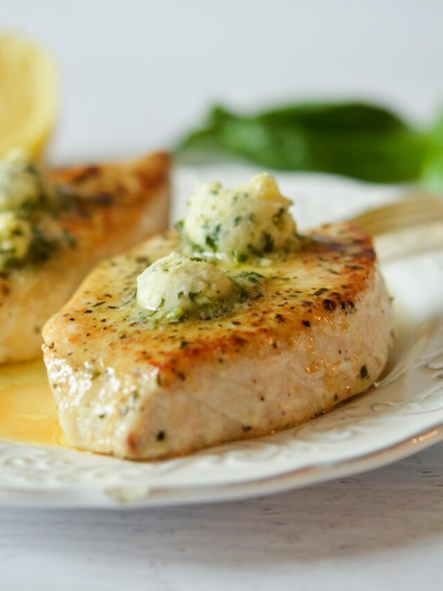 Baked Swordfish caramel and cashews