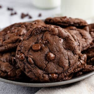 a plate of triple chocolate cookies.